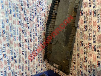 5N0867601A - BAGAJ KAPAĞI KAPLAMASI - İkinci El Orjinal