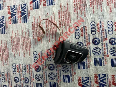 5C0959537 - RADYO VE TELEFON UZAKTAN