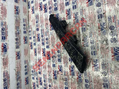 6JL807241 - KORUMA KAPAĞI