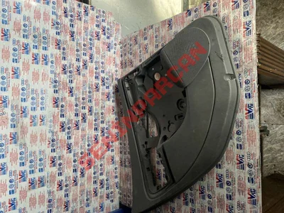 5P0867211 - ORTA PARÇASI OLM. KAPI KAPLA-