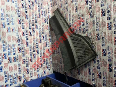 3G1819404C - SU HAZNESI KAPAĞI