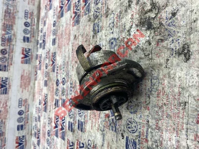 030905205AA - DISTRIBUTOR