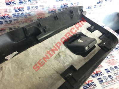 1J6867601F - BAGAJ KAPAĞI KAPLAMASI