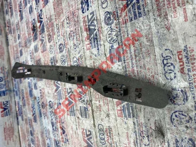 7H0807183A - TAMPON BRAKETI