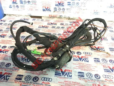 8P3971726AF - BAGAJ KAPAĞI IÇIN