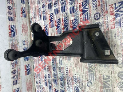 1J0614335 - YATAK TAKOZU