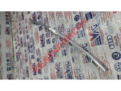 2HH853766 - RADYATÖR IZGARASININ SÜS ÇITAS