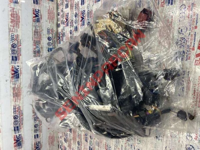 8K2971072MC - MOTOR BÖLMESI IÇIN HAT DEMETI