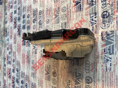 1S4839015C - TUERSCHLOSS H L