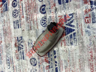 97063213200 - EMNİYET TAVAN LAMBASI