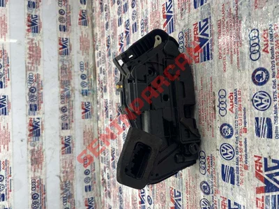 5TA839015E - KAPI KILIDI