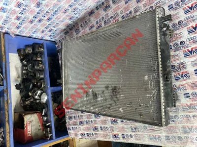5Q0121203DE - RADYATOR FANI - İkinci El Orjinal