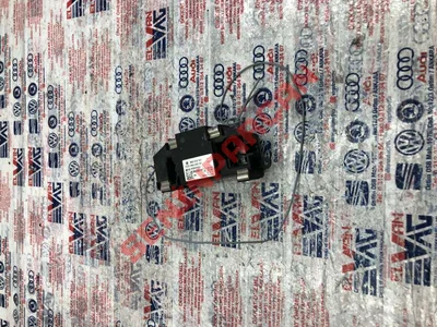 8K0820521 - FAN REGULATORU