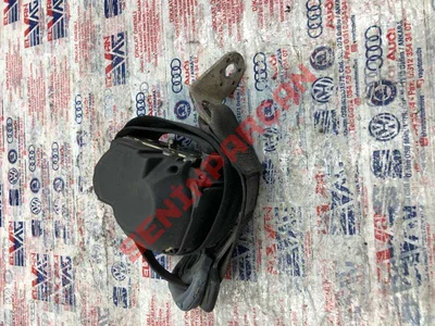 6Q0857806 - ÜÇ NOKTALI EMNIYET KEMERI