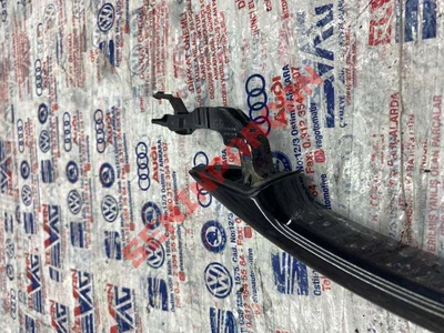 8V0837209 - KAPI KOLU CONTASI