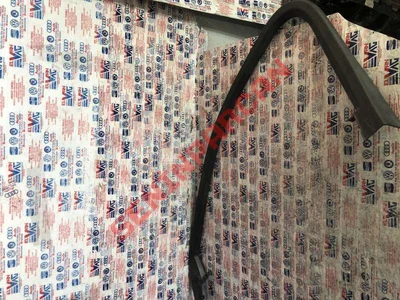 8V5867610 - KAPI PENCERE ÇERÇEVESI IÇIN