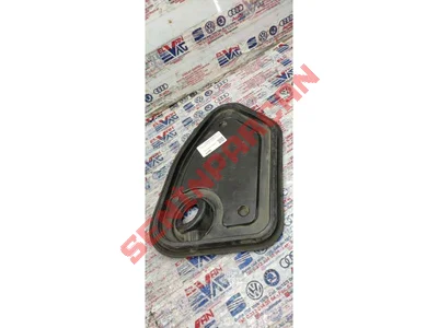 8V5837915A - ABDECKUNG I TUER H R