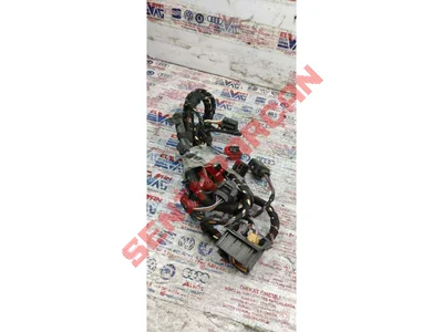 5G1971147DM - BAGAJ KAPAĞI IÇIN