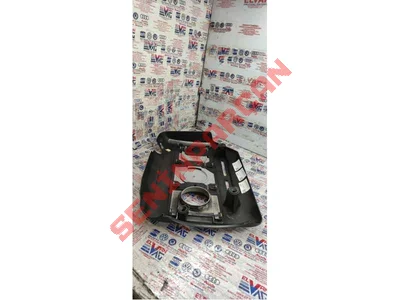 06J103925P - AMBLEM AUDI