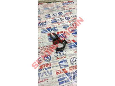 03L971845C - SOKET MUHAFAZASI TUTUCUSU