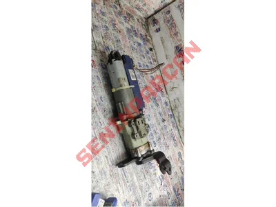 4F9959946 - BAGAJ KAPAĞI MOTORU - İkinci El Orjinal