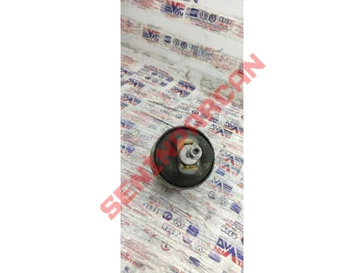 8E0199379E - MOTOR TAKOZU