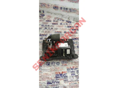 8K0857965 - KULLUK KAPAGI - İkinci El Orjinal