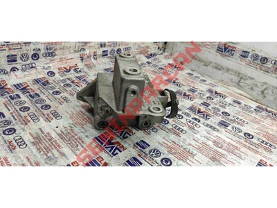 07D145879D - KANATLI POMPA IÇIN TUTUCU