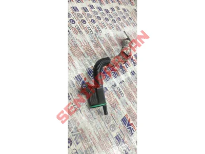 06H103213G - ENTLUEFTUNGSROHR