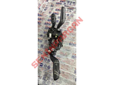 8V0953521CK - DİREKSİYON KOLU KOMB. ŞALTERİ - İkinci El Orjinal