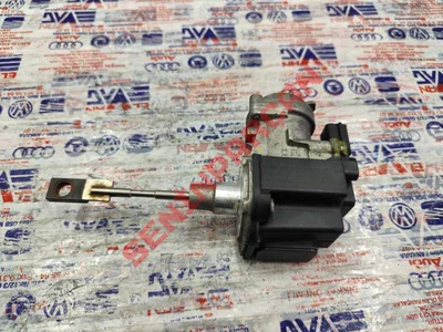 04E145725AK - TURBOŞARJ AKÜLATÖRÜ - İkinci El Orjinal