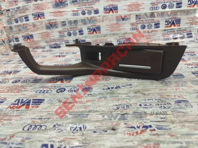 4G0867372 - TUT.KAPA.ÜST PARÇASI