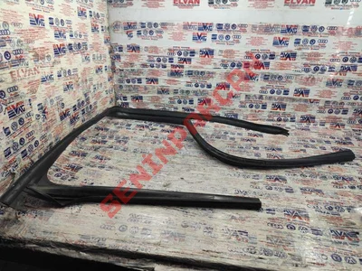 8R0837440G - CAM KILAVUZU