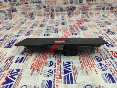 7P6919390A - LED LAMBASI