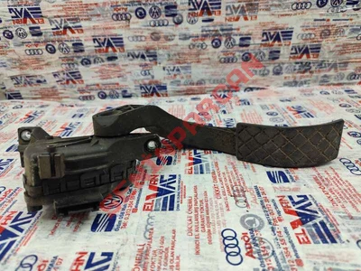 8D1721523F - GAZ PEDALI