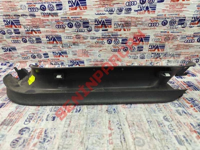 5NA867703B - BAGAJ KAPAĞI KAPLAMASI