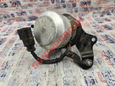 5Q0612391M - VAKUM POMPASI TUTUCUSU