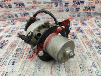 5Q0612391M - VAKUM POMPASI TUTUCUSU