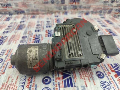 7L0955119G - KUMANDA ÜNITELI SILECEK MOTORU