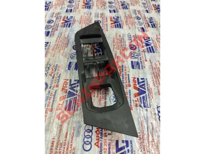 57B867171 - TUT.KAPA.ÜST PARÇASI