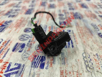 2GA945301 - GIRIS AYDINLATMA LAMBASI