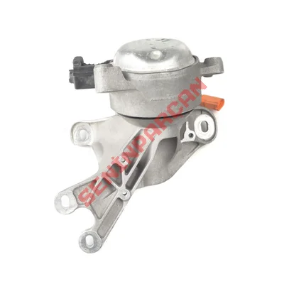 4H0399152AS - TRAVERS TAKOZU