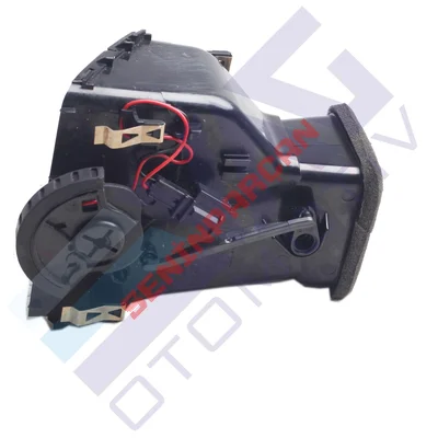 7P1819704A - FAN