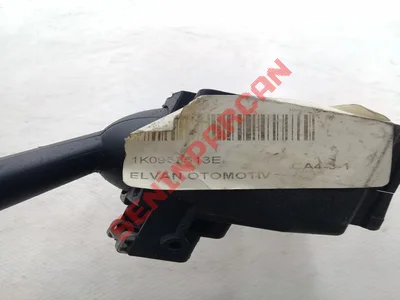 1K0953513E - SİNYAL, UZUN VE KISA FAR,