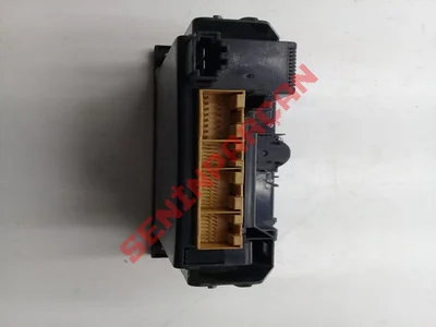 8Z0820043D - ELEKTRONİK AY. KLİMA SİSTEMİ - İkinci El Orjinal