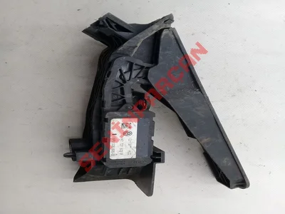 1K1721503M - GAZ PEDALI