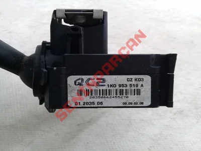 8E0953503C - CAM SİLECEĞİ/SİLME YIKAMA