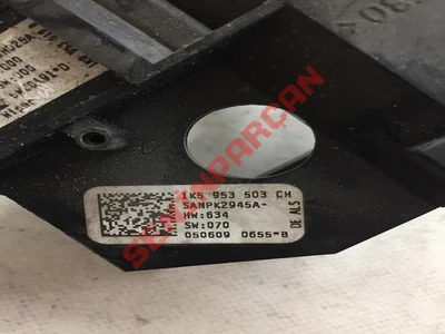 3C5953513BX - DİREKSİYON KOLU KOMB. ŞALTERİ - İkinci El Orjinal