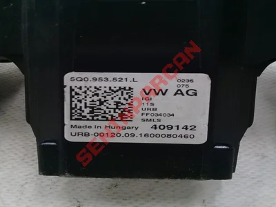 5Q0953521L - DİREKSİYON KOLU KOMB. ŞALTERİ - İkinci El Orjinal