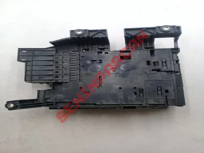 7P0937548H - ANA SİGORTA KUTUSU - İkinci El Orjinal